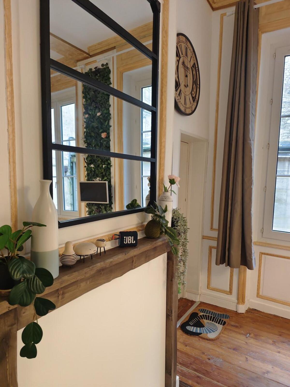Studio Lumineux Et Fleuri Idealement Situe Apartment Caen Exterior photo